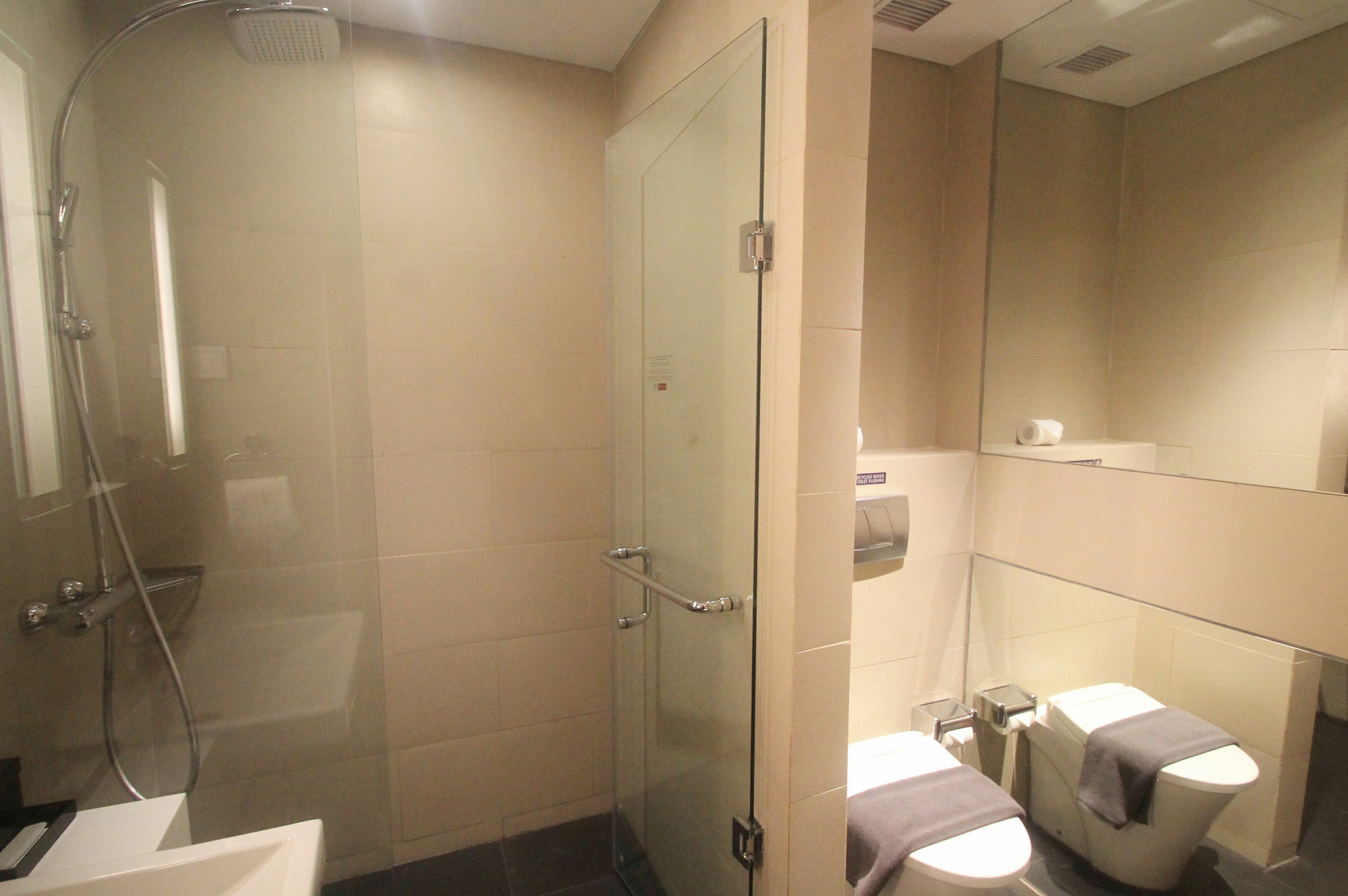 Hotel Ra Premiere Simatupang Cilandak  Exterior foto